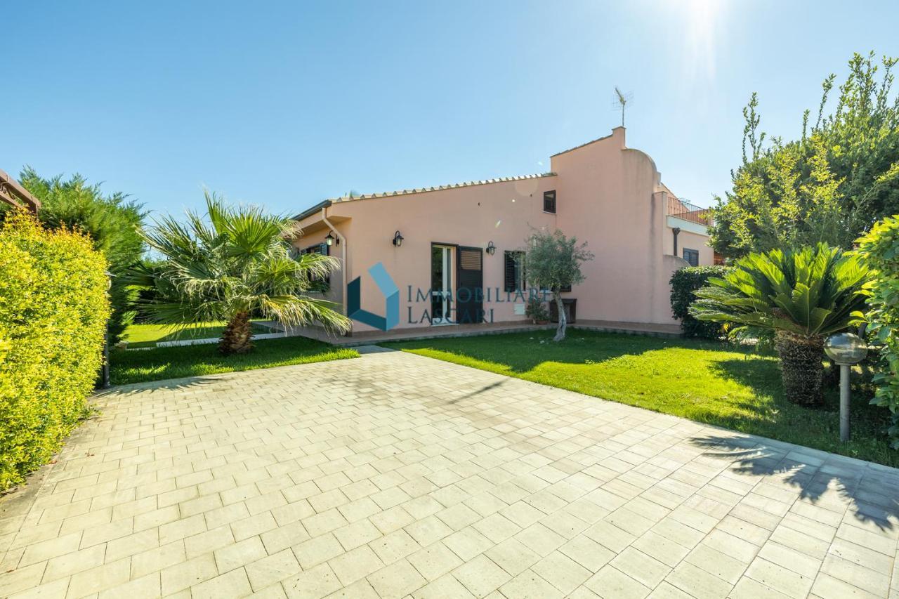 Villa Limuti Con Piscina Condominiale Campofelice Di Roccella Dış mekan fotoğraf